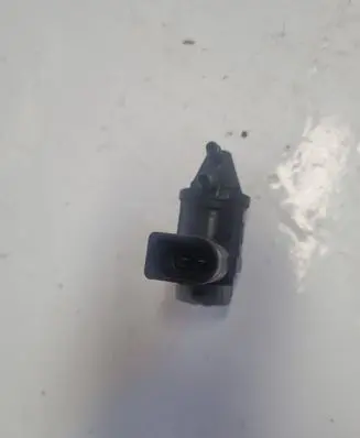 Audi A6 S6 C6 4F Turbo solenoid valve 1K0906283A