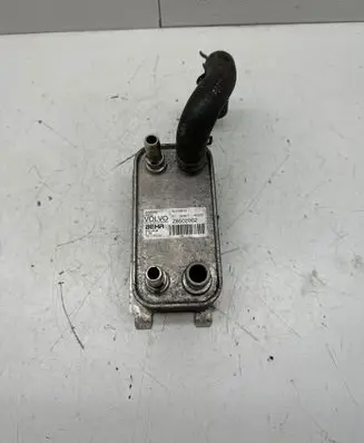 Engine oil radiator