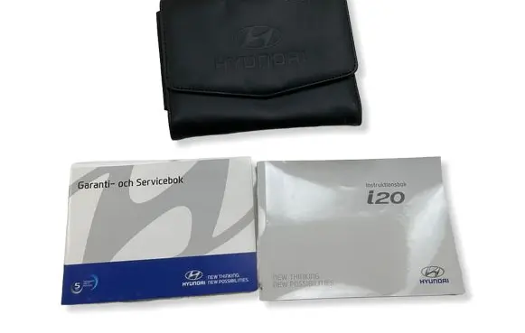 Hyundai i20 (PB PBT) Owners service history hand book 