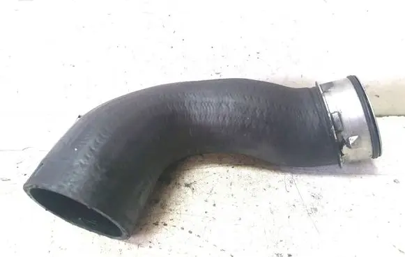 Volkswagen Transporter - Caravelle T5 Intercooler hose/pipe 7H0145980S