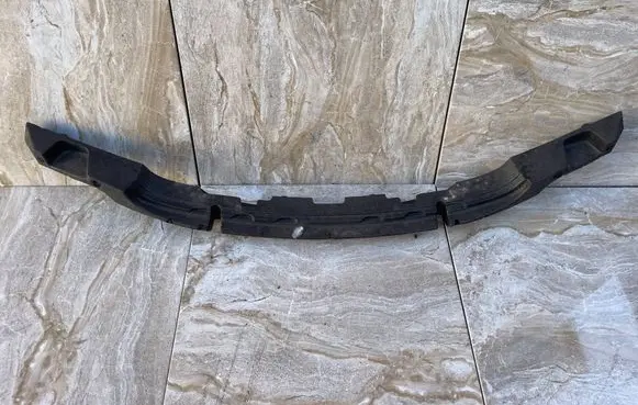 Maserati Ghibli Front bumper foam support bar 670006754