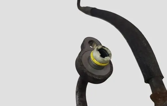 Volvo V60 Air conditioning (A/C) pipe/hose 31332531