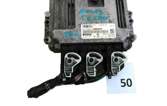 Ford Focus Engine control unit/module 6m5112a650na
