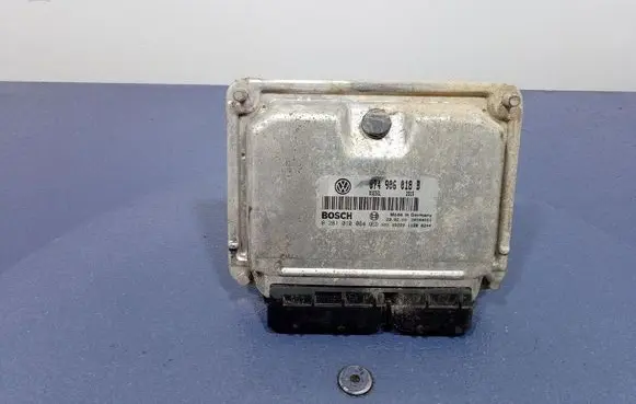 Volkswagen Transporter - Caravelle T4 Engine control unit/module ECU 074906018B