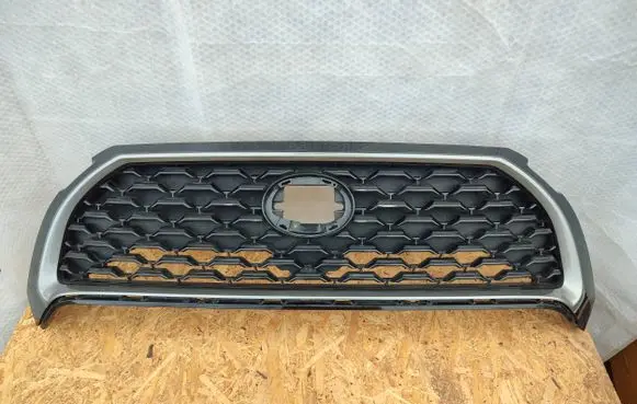 Toyota Corolla Cross Front bumper upper radiator grill 5311416060 5310016010