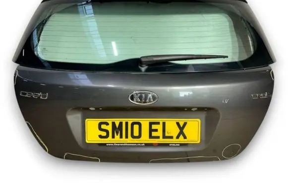 KIA Ceed Tailgate/trunk/boot lid 737001H000 987001H000