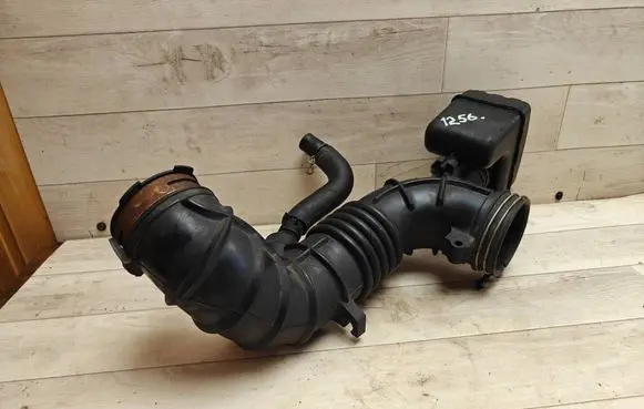Toyota Avensis T250 Air intake hose/pipe 178810H040