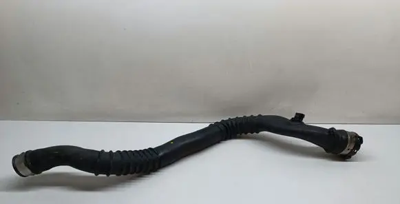 BMW 3 E90 E91 Intercooler hose/pipe 7797483 11617797483
