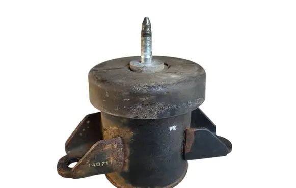 Engine mount bracket