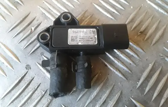 Opel Antara Air pressure sensor 96419104 12DPS10001
