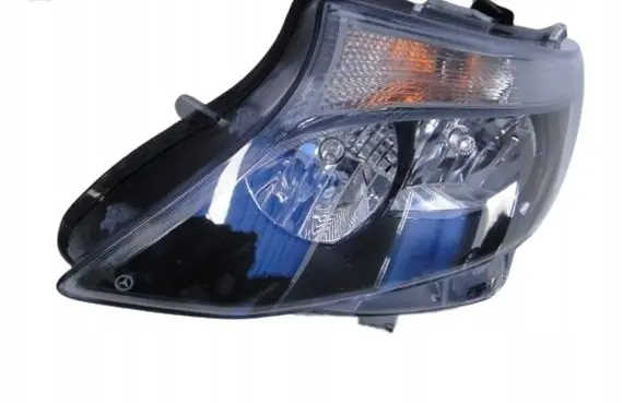 Mercedes-Benz V Class W447 Headlight/headlamp A4479067700