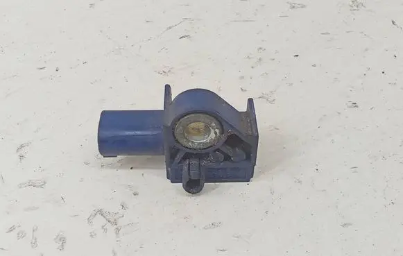 Mercedes-Benz E W212 Airbag deployment crash/impact sensor A2128204926 5WK43872