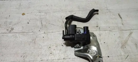 Mazda 3 III Vacuum pump S55018741 70531401 12V16T281