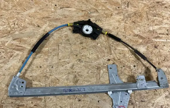 Peugeot 307 Front window lifting mechanism without motor 