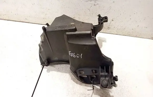 Ford Focus Air filter box 76895494 76894513