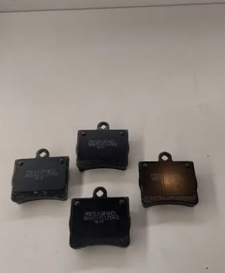 Mercedes-Benz E W210 Brake pads (rear) LP1402