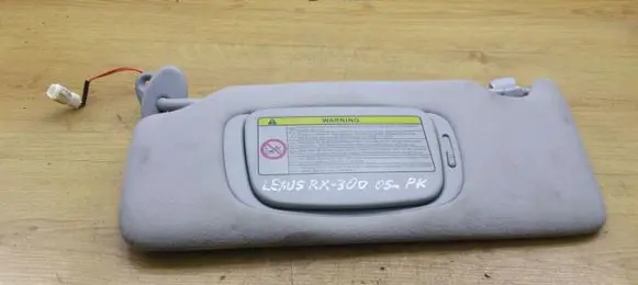 Lexus RX 300 Sun visor