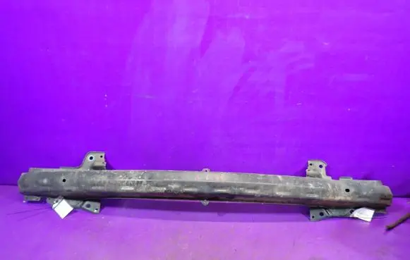 Volkswagen Golf IV Front bumper support beam