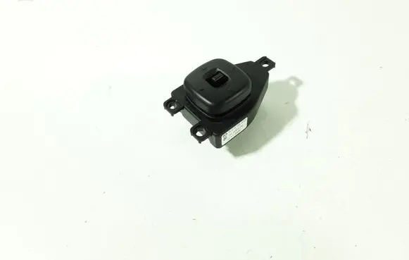 Mazda 3 I Wing mirror switch BJOE66600 03200320