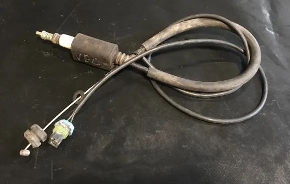 Opel Vectra C Throttle cable 90500197