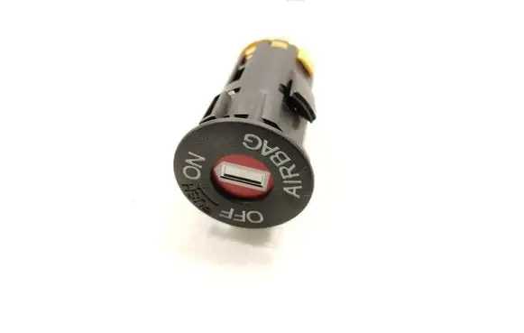 Passenger airbag on/off switch