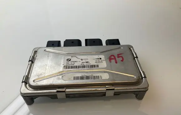 BMW 5 GT F07 Steering rack control module 6793363 9010097833S 901250170001