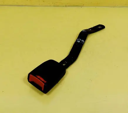 Volkswagen PASSAT B3 Front seatbelt buckle 357857755B