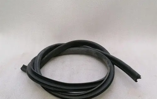 McLaren 765LT Spider Rubber seal front coupe door window 13AA649SP