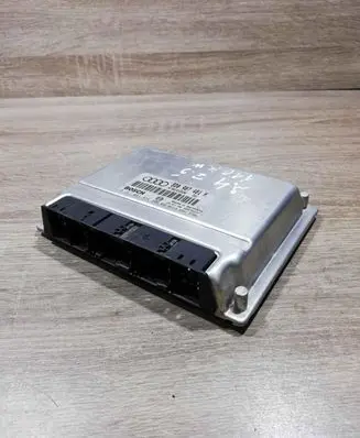Audi A4 S4 B5 8D Engine control unit/module ECU 8D0907401H 0281001834