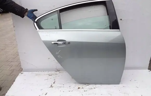 Opel Insignia A Rear door 