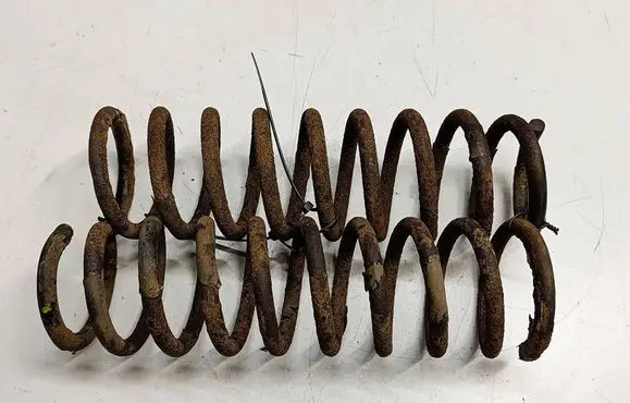 KIA Sportage Rear coil spring 15848455