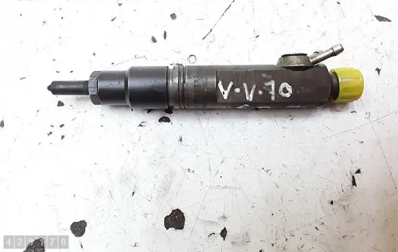 Volvo V70 Fuel injector