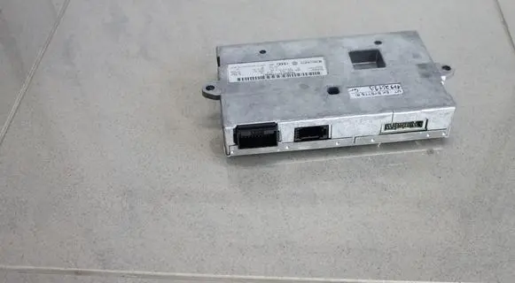 Audi A6 S6 C6 4F Video control module 4E0035729 BE6350