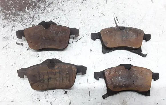 Opel Astra H Brake pads (front) 