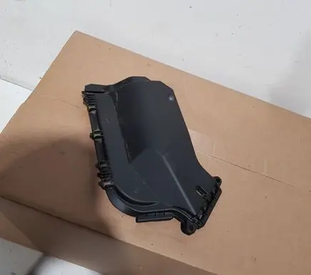 Audi A4 S4 B8 8K Fuse box cover 8K1907613B