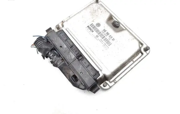 Skoda Fabia Mk1 (6Y) Engine control unit/module 045906019BM 0281011412