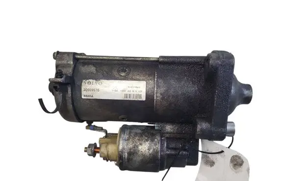 Volvo V40 Starter motor 30659576