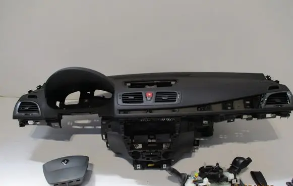 Renault Mégane Renault Sport III (IV Based) Radio/GPS head unit trim 