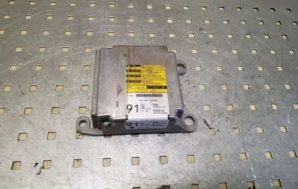 Toyota Corolla Verso E121 Airbag control unit/module 891700F032