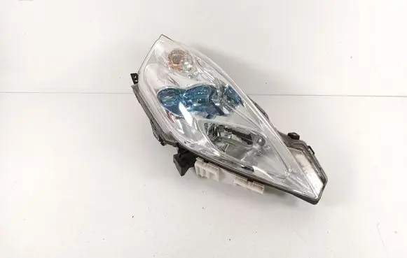 Nissan Leaf I (ZE0) Headlight/headlamp 260103NL5A
