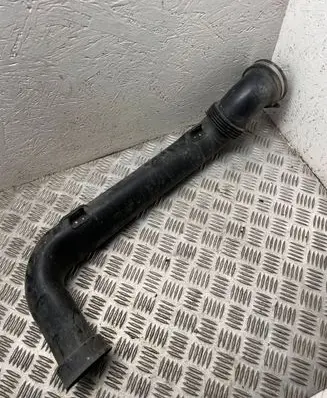 Land Rover Discovery 3 - LR3 Air intake hose/pipe PHD000603 U611A 4619625902