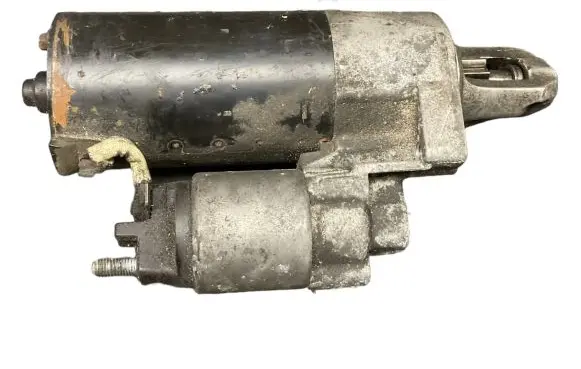 Volkswagen Golf VI Starter motor 658402