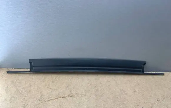 BMW 5 E39 Other trunk/boot trim element 8220945 51718220945