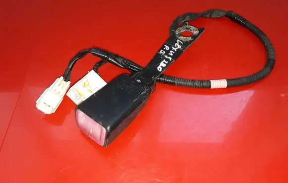 Lexus GS 300 350 430 450H Front seatbelt buckle E034501 B480