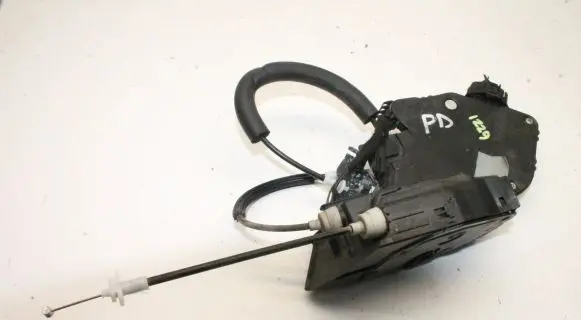Land Rover Discovery Sport Front door lock FK72203A28AE