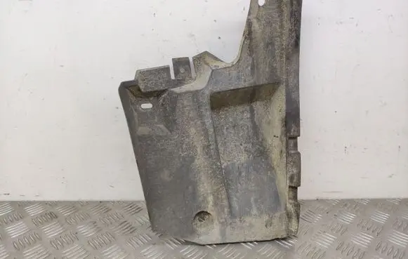 Toyota Verso Rear underbody cover/under tray 525920F010