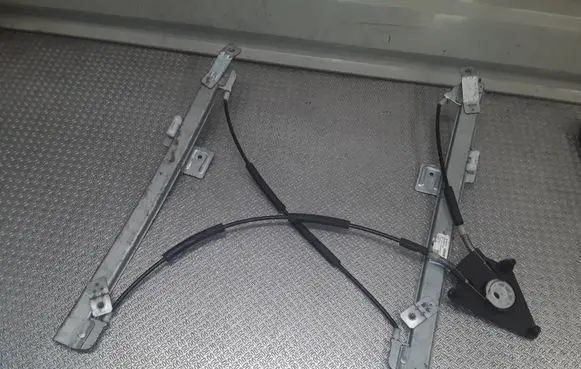 Seat Altea Front window lifting mechanism without motor 014650