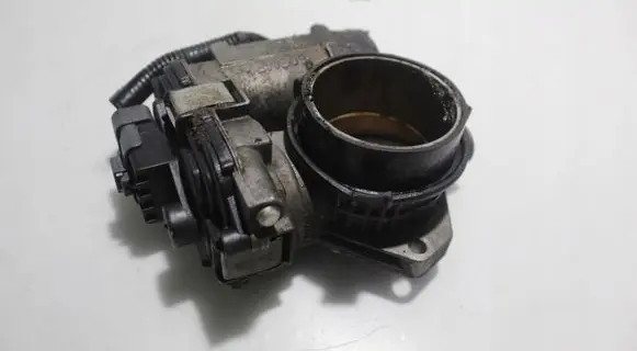 Citroen C4 I Engine shut-off valve 9647925480