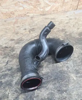 Mercedes-Benz E W211 Turbo air intake inlet pipe/hose A6480940197 HS468103 85118830