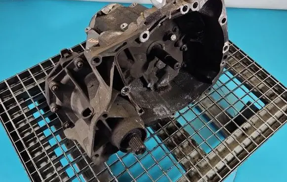 Renault Twingo II Manual 5 speed gearbox JB1520 IMPRK1546276